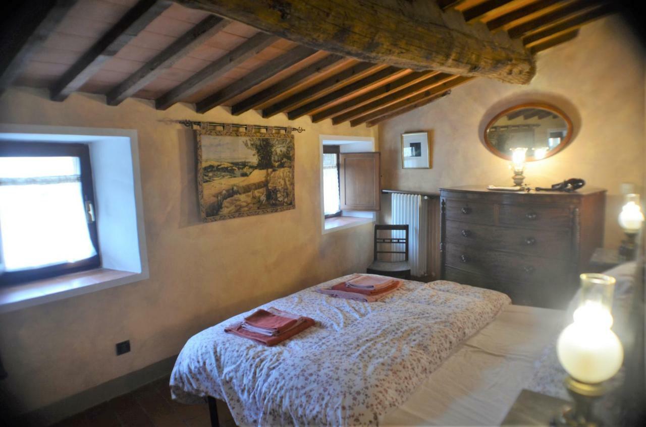 Il Mirtillo - A Truly Magical Place In The Heart Of Tuscany, Nestled In A Medieval Village Chianni Exteriör bild