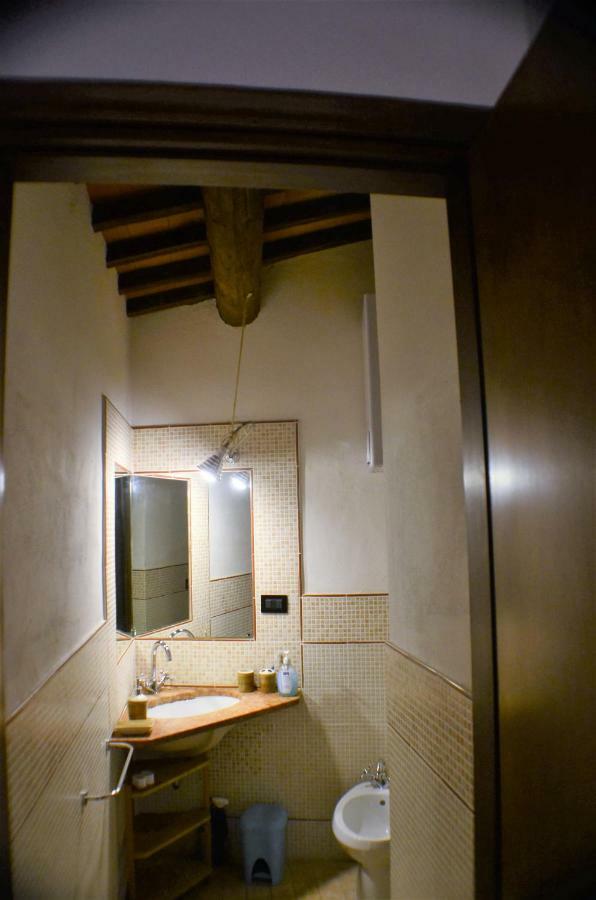 Il Mirtillo - A Truly Magical Place In The Heart Of Tuscany, Nestled In A Medieval Village Chianni Exteriör bild